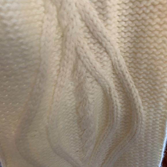 Talbots cotton angora blend scarf with pockets. Never used - Picture 4 of 6